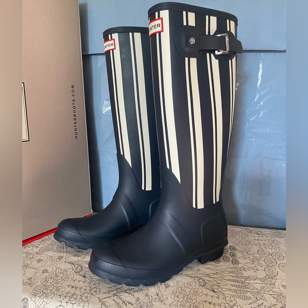 HUNTER RAIN BOOTS
